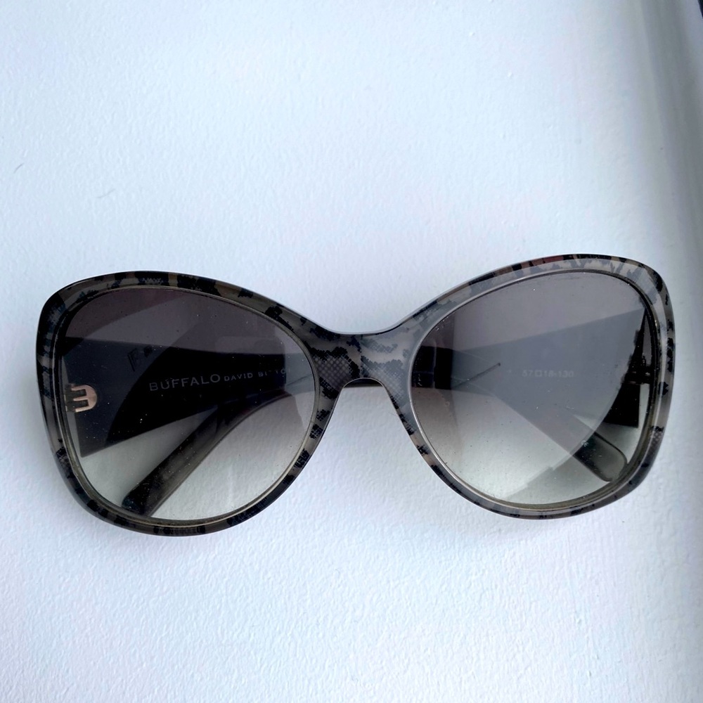 Buffalo David Bitton Leopard Sunglasses